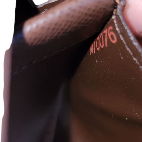 LOUIS VUITTON Porte Monnaie Plat Damier Coin Case Ebene Damier Canvas - Picture 3 of 9